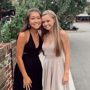 Meet your Posher, Bella